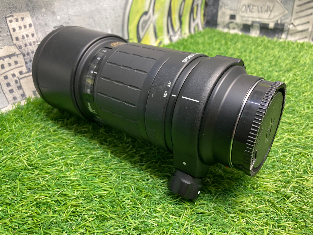 Sigma 300mm 4D APO Tele Macro Sony A