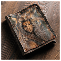 Кожаный ежедневник «Шаманка»