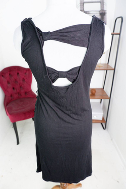 Платье Chic A&M G практичное, визуально на 44 размер