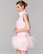 Жилет из премиального твида с отделкой перьями