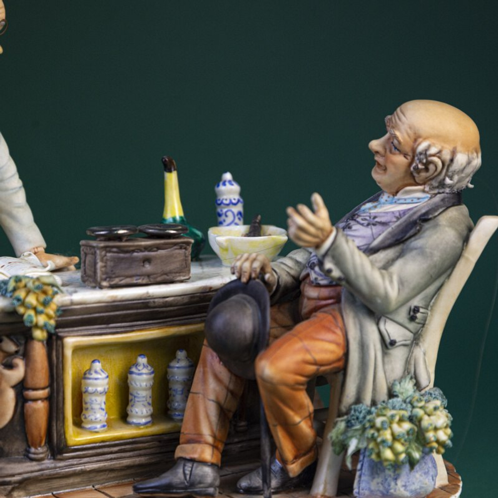 Фарфоровая мануфактура Capodimonte «Эликсир здоровья»