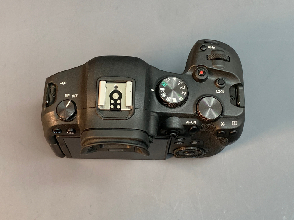 Canon EOS R6 175.000 кадров