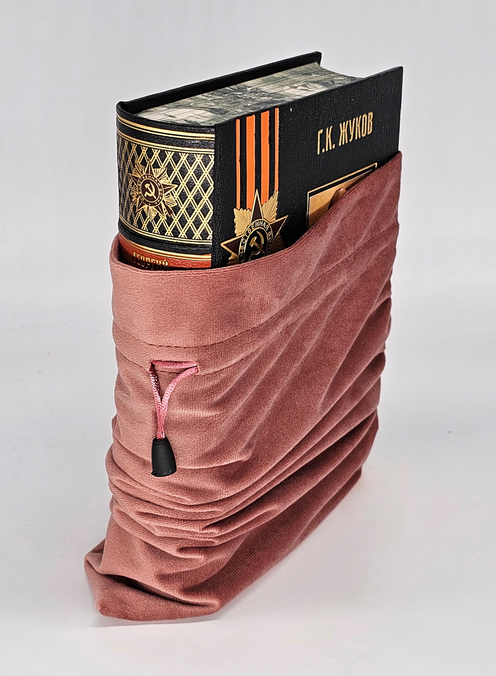 Бархатный мешочек с шнурком. Подарочные мягкие мешочки из бархата для книг. Большие размеры