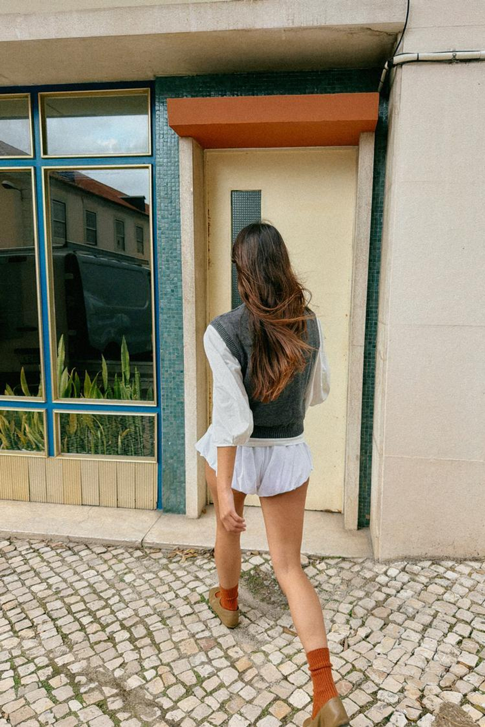 ZARA ФУТБОЛКА С КОМБИНИРОВАННЫМ ЖИЛЕТОМ, АНТРАЦИТОВО-СЕРЫЙ