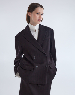 Жакет двубортный с дополнительными петлями елочка шоколад