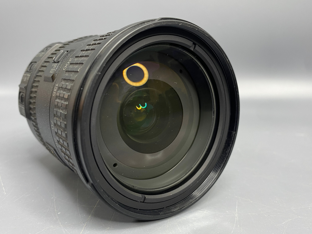 Nikon 18-200mm 3.5-5.6G ED AF-S VR DX