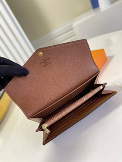 Louis Vuitton Sarah Wallet