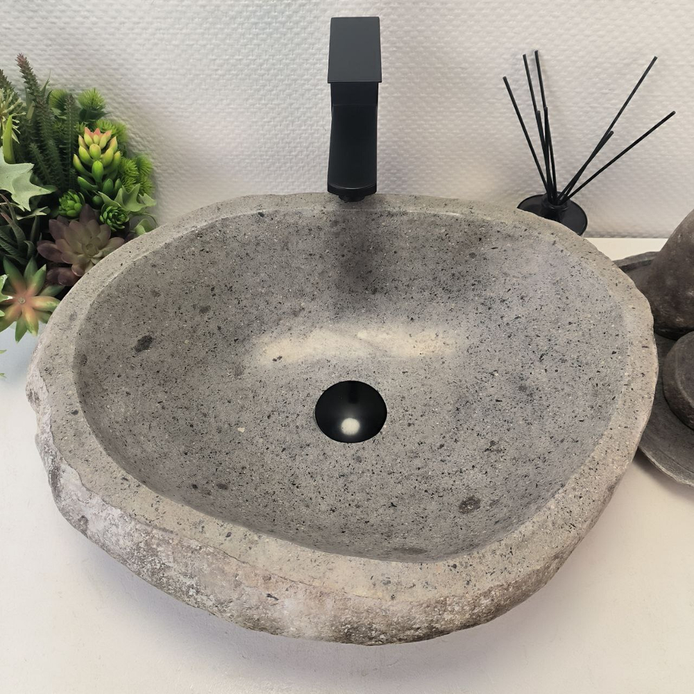 Раковина из речного камня RS-63688 (52*42*15) 0122