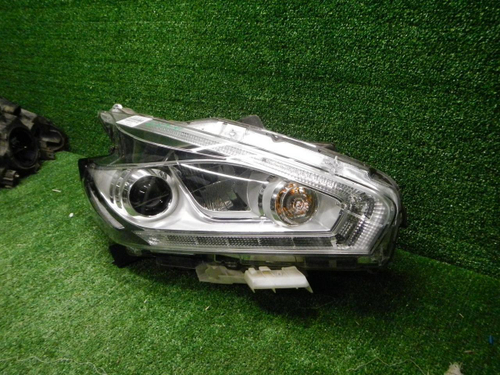 Фара правая Nissan Murano Z52 (2014-2022) LED