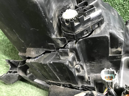 Битая Фара левая Nissan X-Trail T32 (17-22) LED