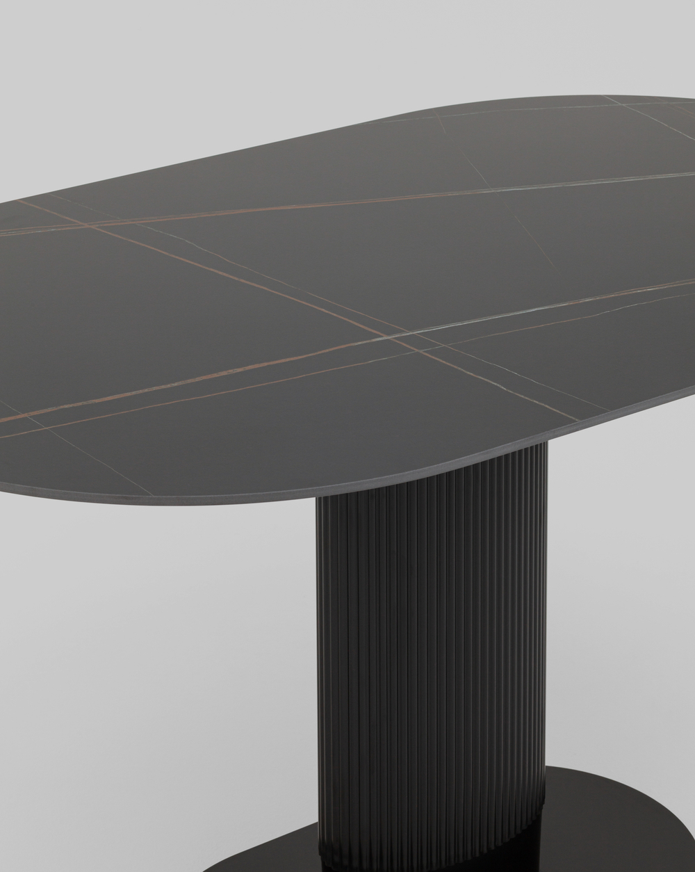 Стол обеденный Mystery 130х80 см чёрный керамика