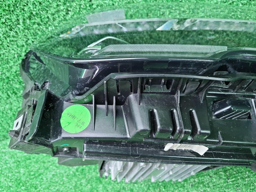 Фара правая Geely Monjaro (2021-н.в.) LED
