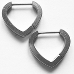 Серьги кольца "Сердечки" для пирсинга ушей. Медицинская сталь Цена за пару.