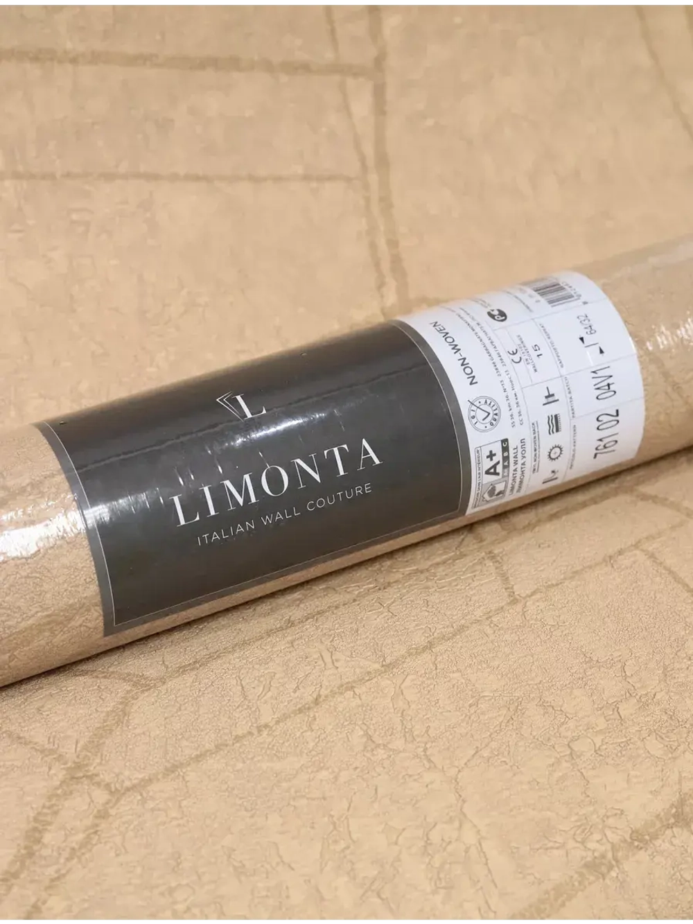 Обои флизелиновые 76102 Gotham Италия