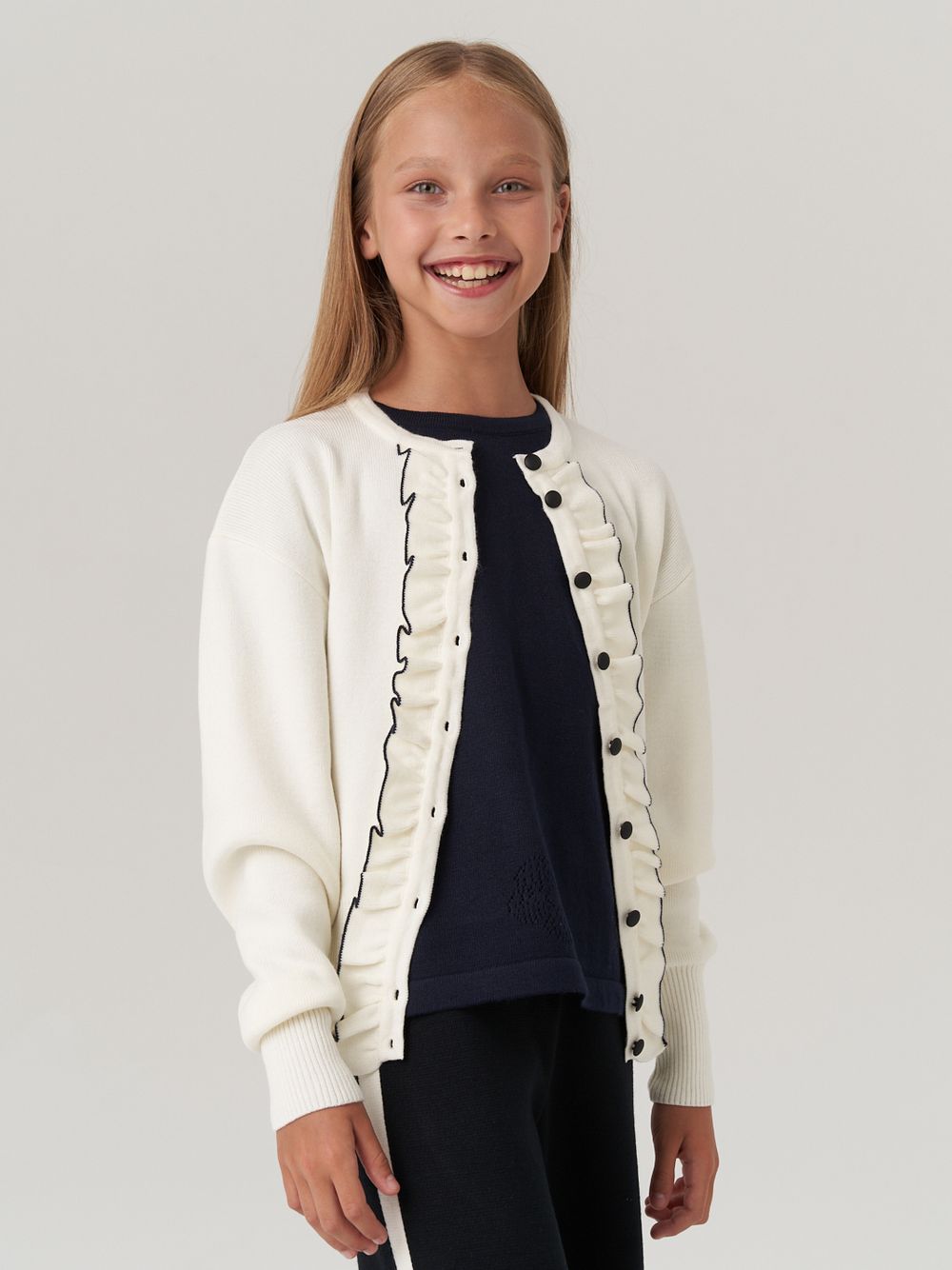 Кардиган школьный для девочки AT585 молочный