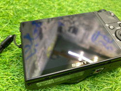 Sony DSC-RX100M6