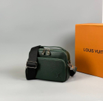 Сумка-мессенджер Louis Vuitton
