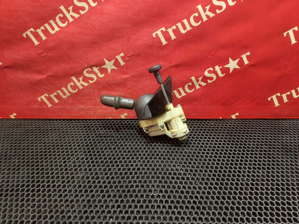 Кран ручного тормоза