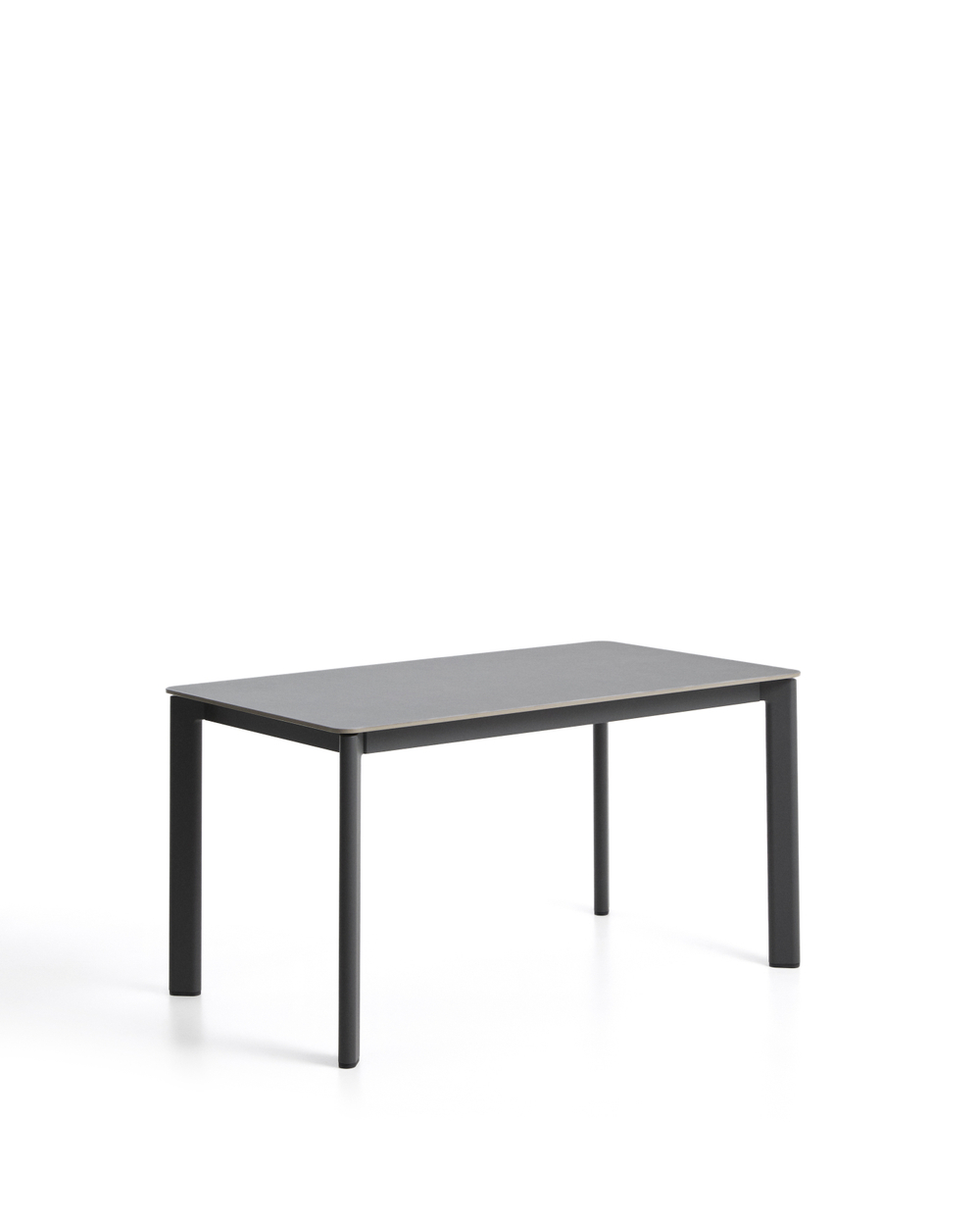 Уличный стол Anafi с графитовой столешницей из спеченного камня, 140 x 80 см