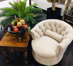 Столик низкий