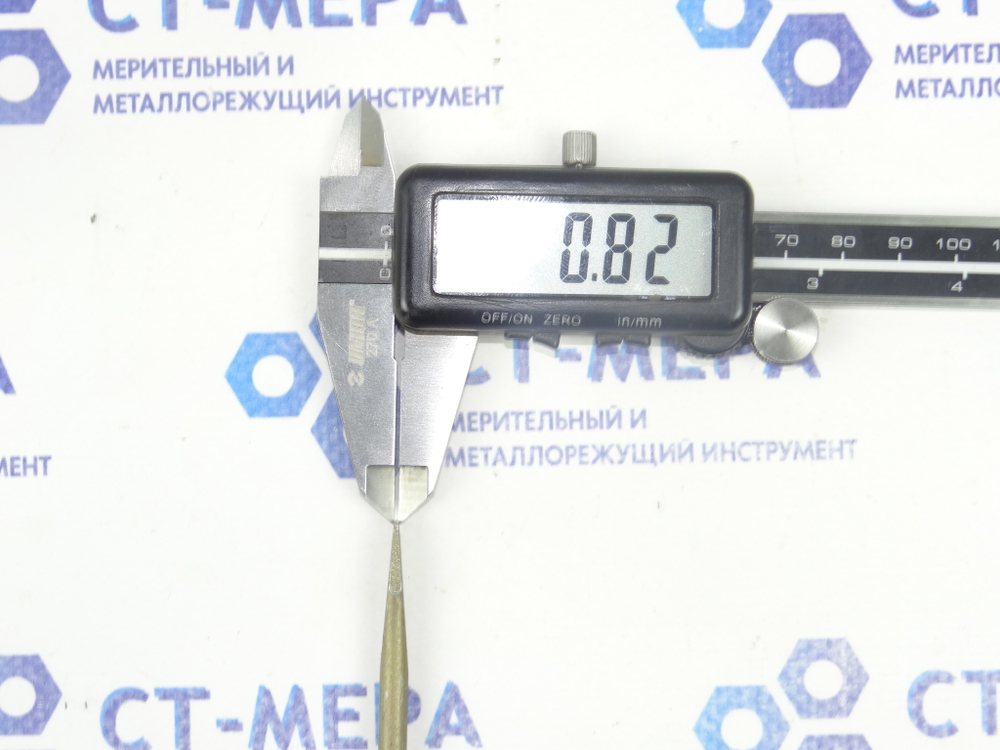 Отвертка шлицевая плоская (минусовая) 290х5.2х0.8мм (Карболитовая ручка) СССР