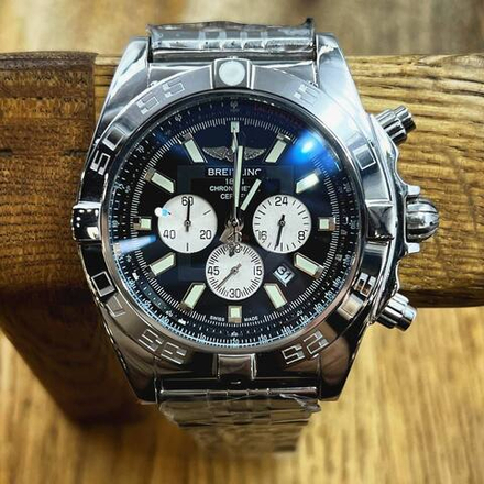 Часы Breitling