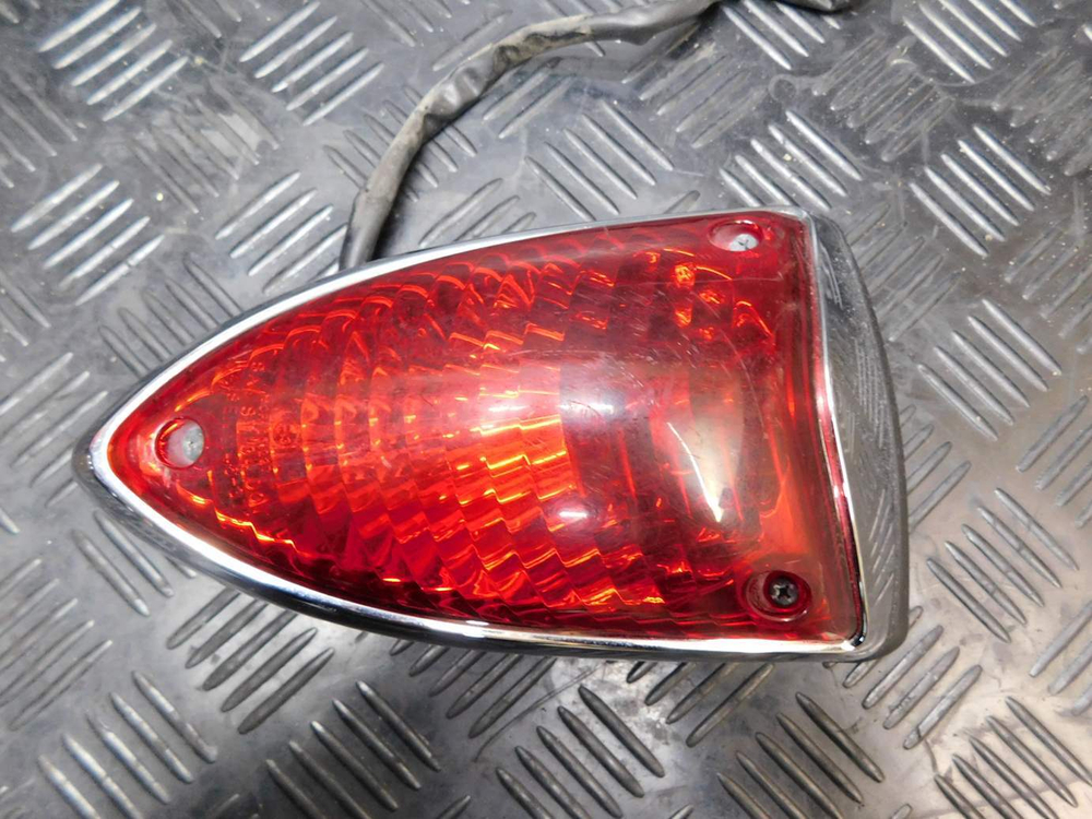 стоп-сигнал Yamaha XVS1300A Midnight Star 051657