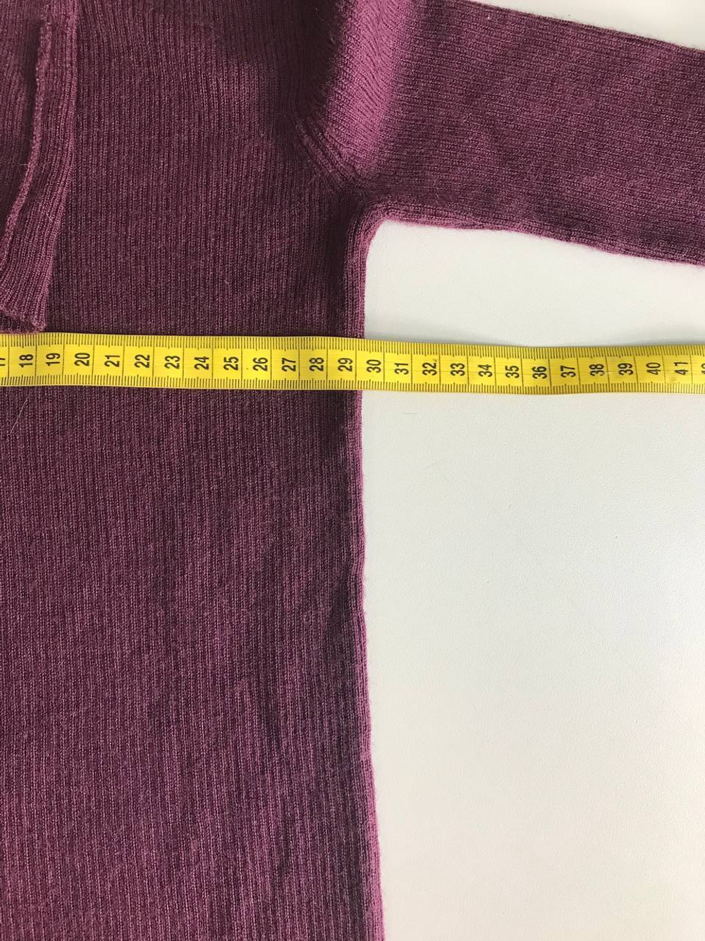 Джемпер Uniqlo с воротом, маркировка XS, визуально на 42 размер