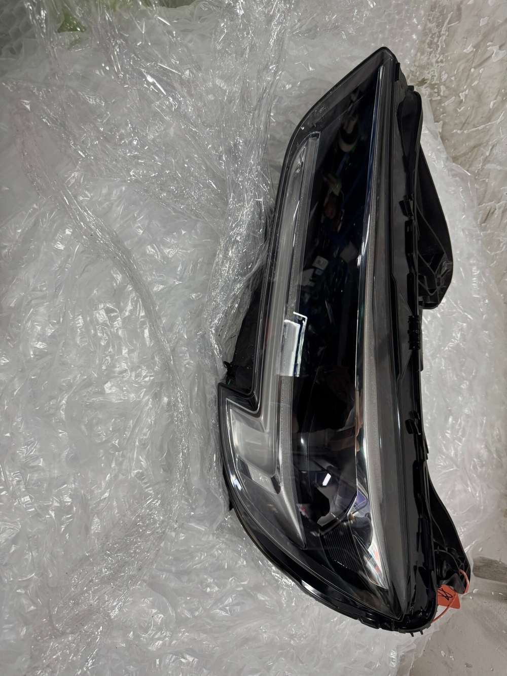 Фара левая LED для Buick Regal (Бьюик Регал)