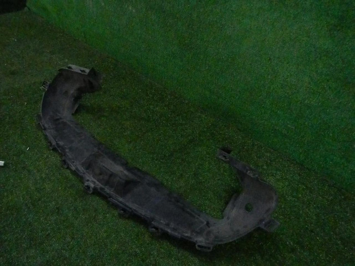 Дефлектор радиатора Mercedes E W213 (2016-2021)