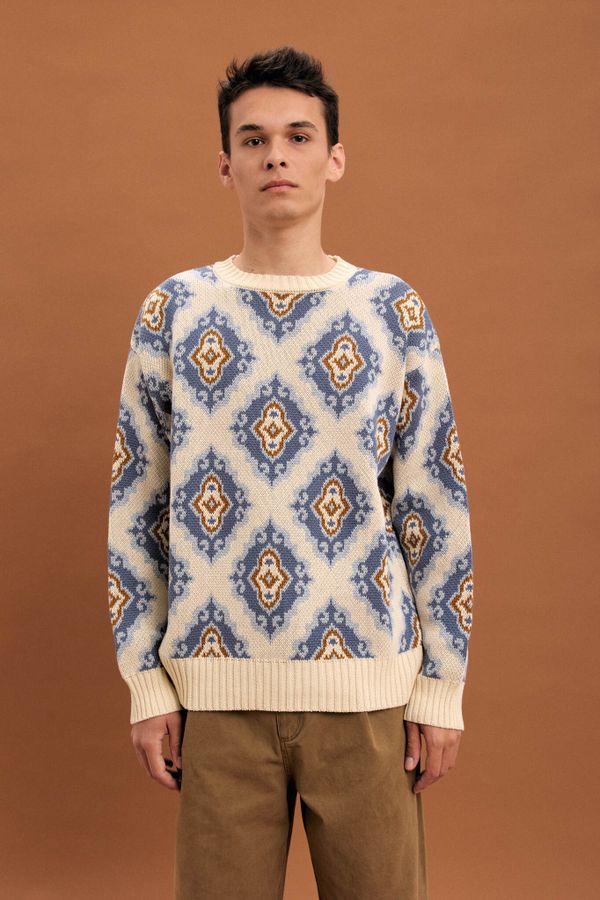 Свитер Джемпер Тюбетейка молочный - фото 1