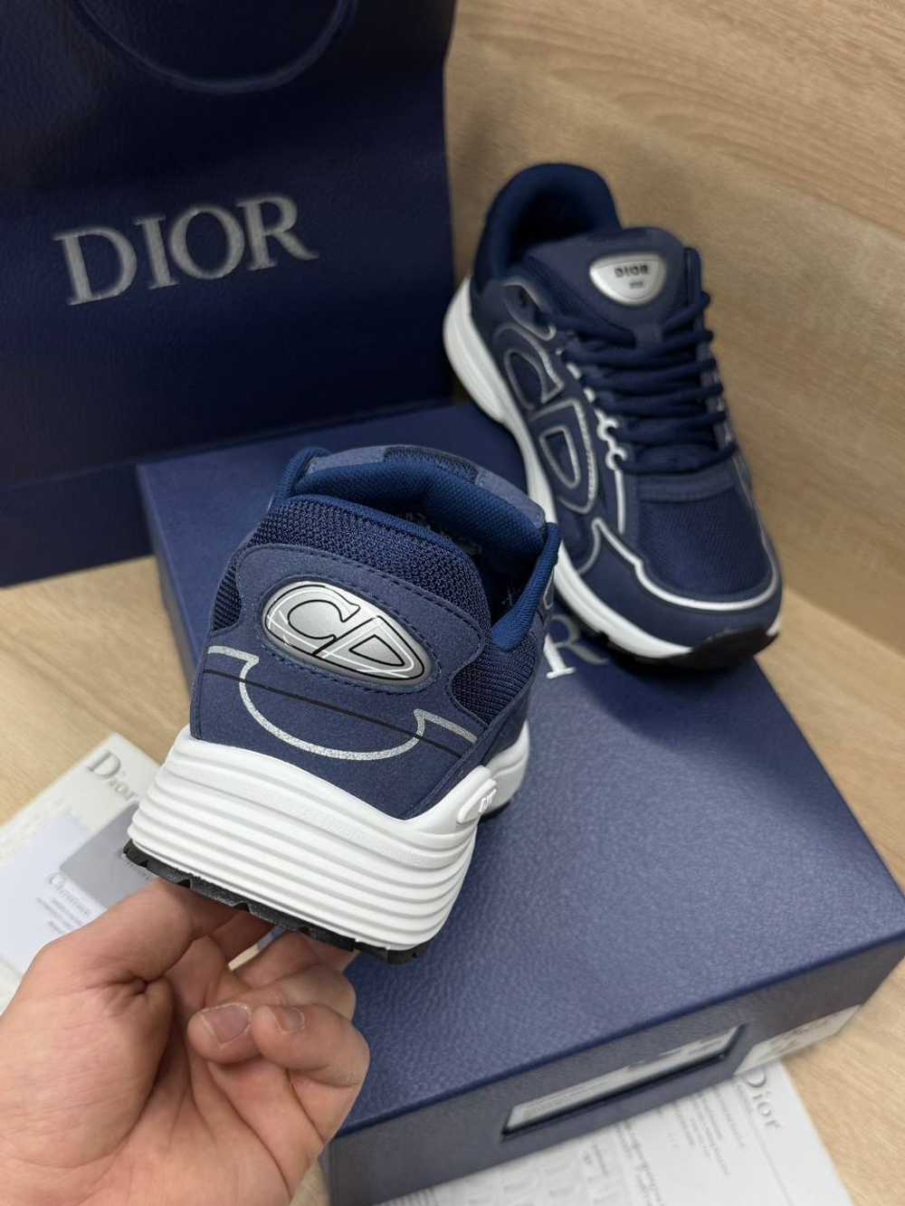 Кроссовки Dior