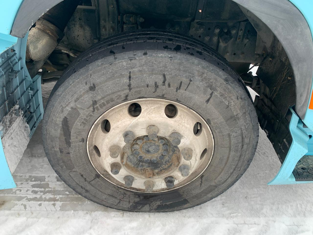 Shacman (Shaanxi) SX* 4x2 Седельный тягач SX4188YY381 (Дизельный, 12,5 л, 473 л.с., МТ)