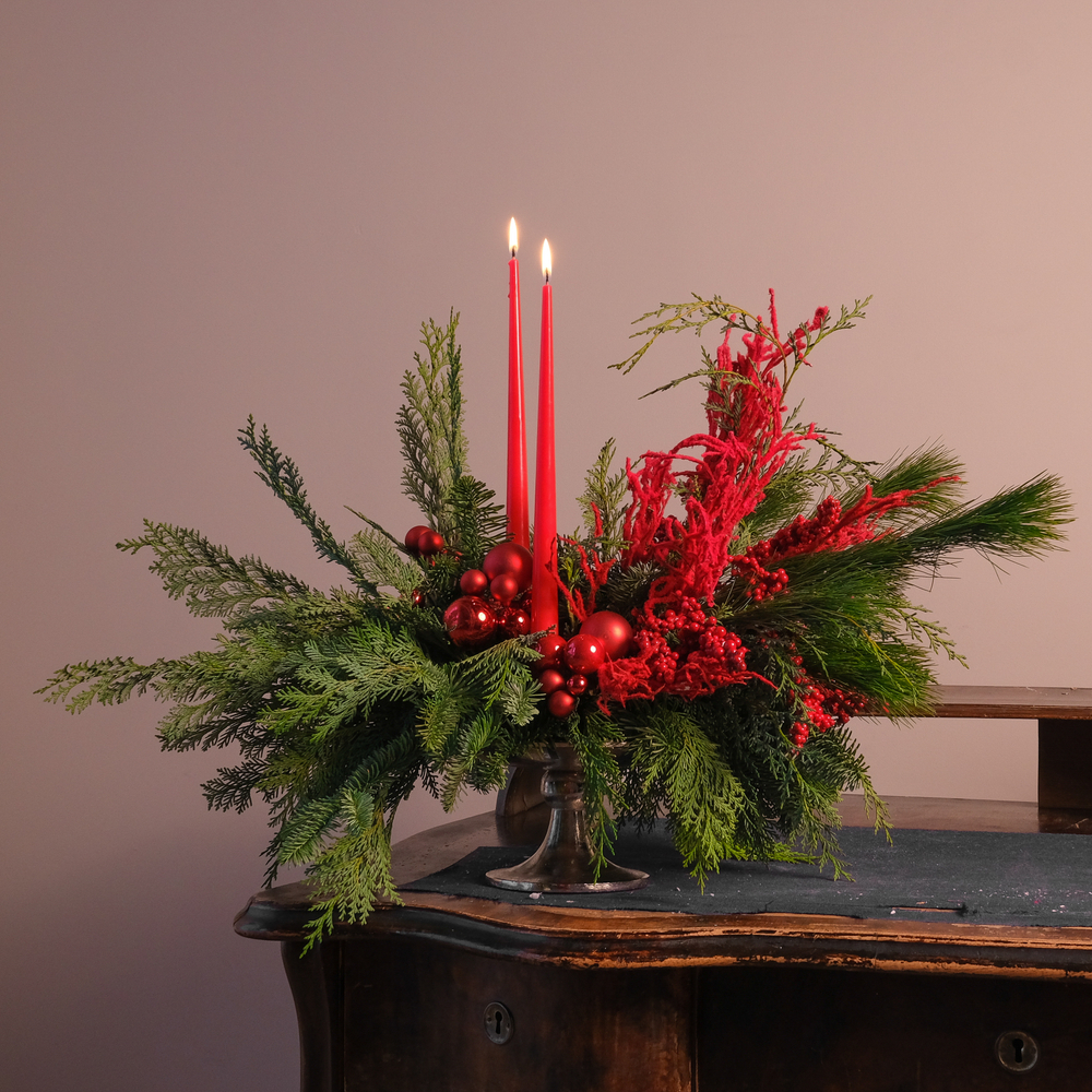 Композиция из живой хвои Рождественские огни