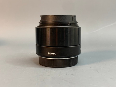 Sigma AF 19mm f/2.8 DN MFT (micro 4/3)