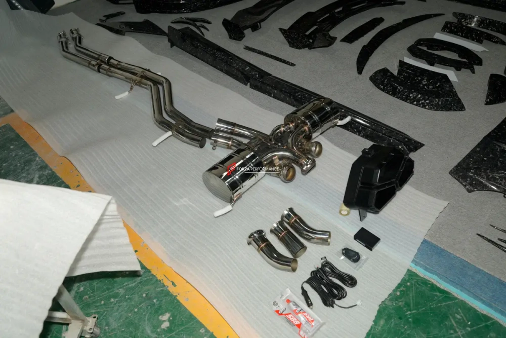 Обвес переделка для Lamborghini Urus 2018 в Urus S Performante Ламборгини Урус