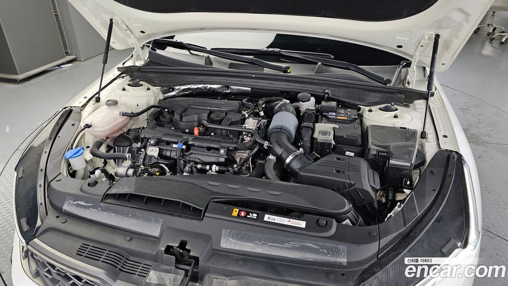 Kia K5 (Optima) 3 Generation 1.6 Turbo (07.2021)