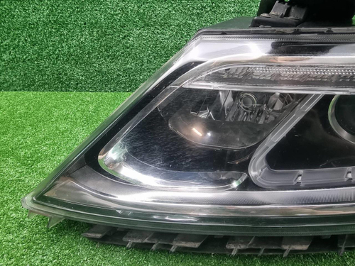 Фара левая KIA Sorento 2 XM (2012-2021) галоген