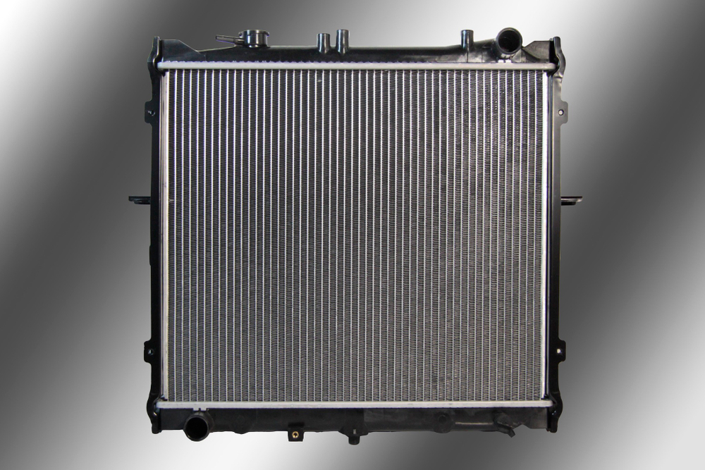 Радиатор охлаждения Kia Sportage 1