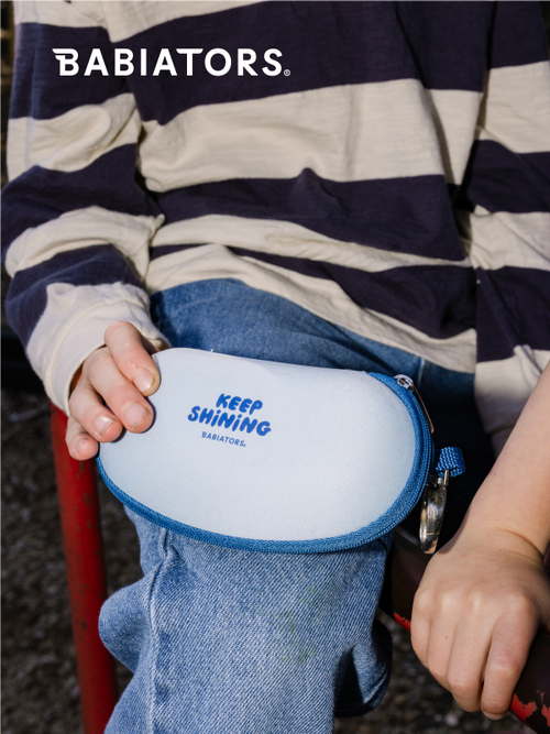 Твёрдый чехол для очков Babiators