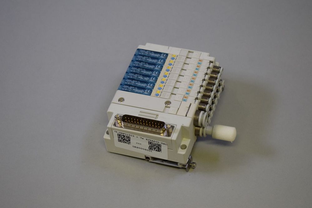 SMC SS5J2-OAP01903 + 7x SJ2A60T-5NCZD-C4
