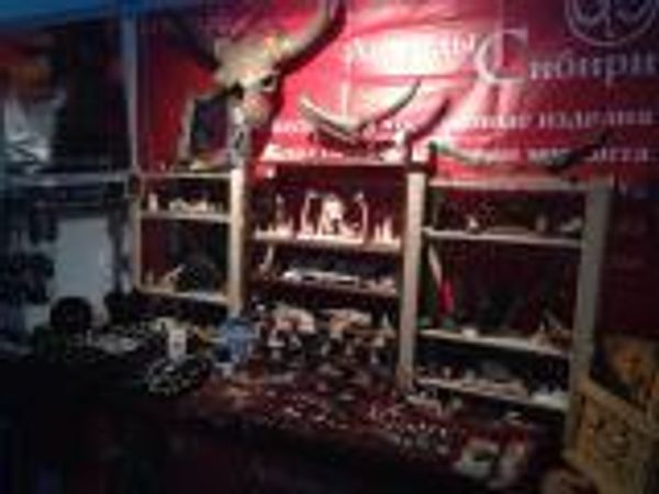 Сувениры и подарки из бивня мамонта на выставке &quot;Новогодняя ярмарка&quot;