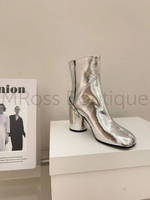 Серебристые кожаные ботильоны Tabi Maison Margiela