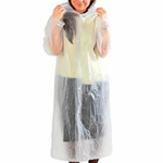 Плащ-дождевик на кнопках с капюшоном, 1911