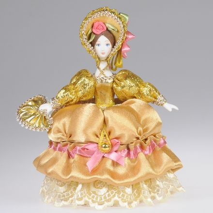 Кукла-шкатулка с ложементом Барышня с веером