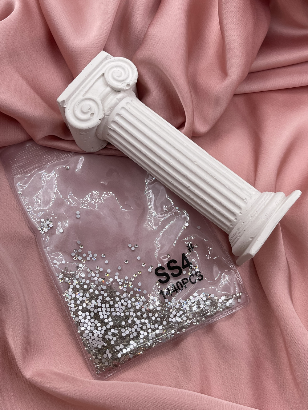 Стразы клеевые серебро холодная фиксация