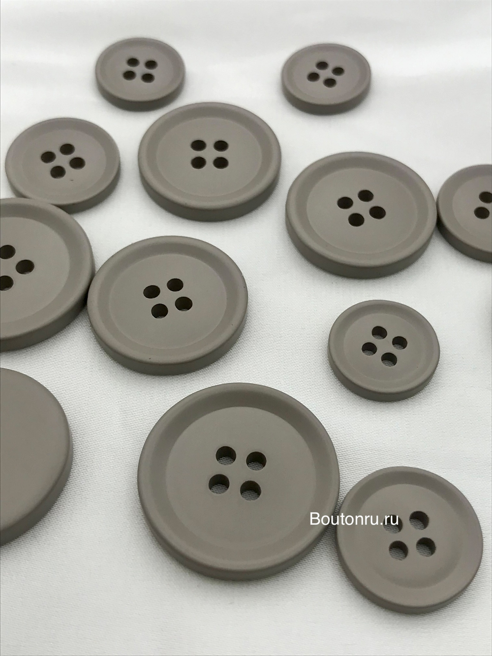 Пуговицы на прокол16 серые