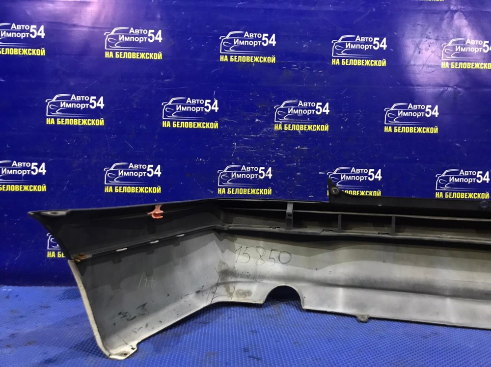 Бампер задний TOYOTA CARINA 1996-1998