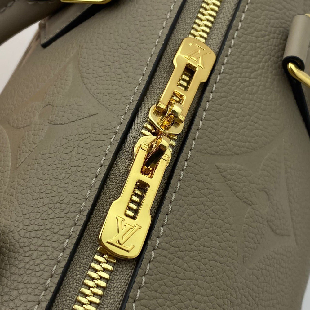 Сумка Louis Vuitton