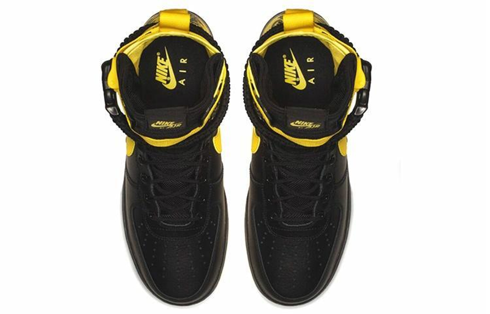 Кроссовки Nike Air Force 1